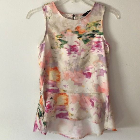 H&M Tops - H&M Sleeveless High-Low Watercolor Top